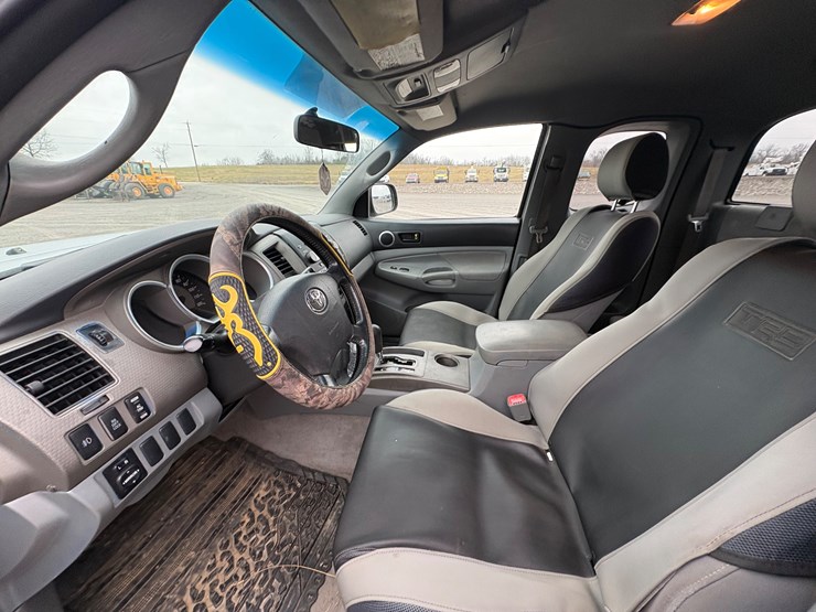 toyota-tacoma-image-13