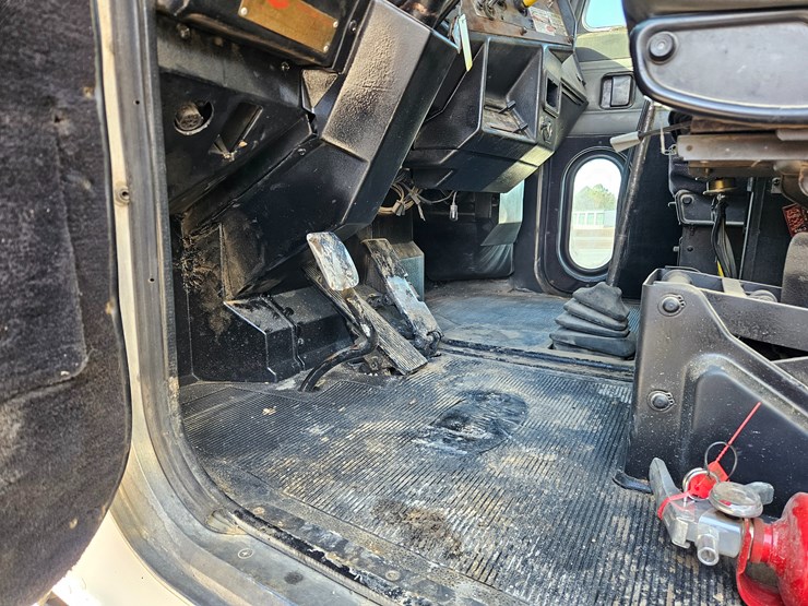 peterbilt-379-image-72