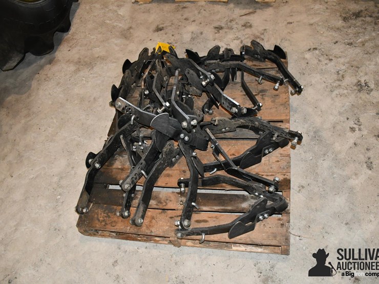 pallet-of-farm-support-image-6