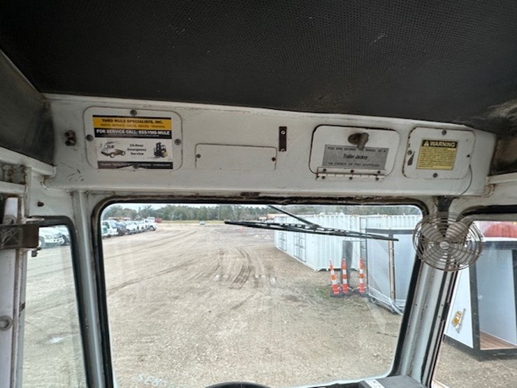 2004-capacity-tj7000-image-40