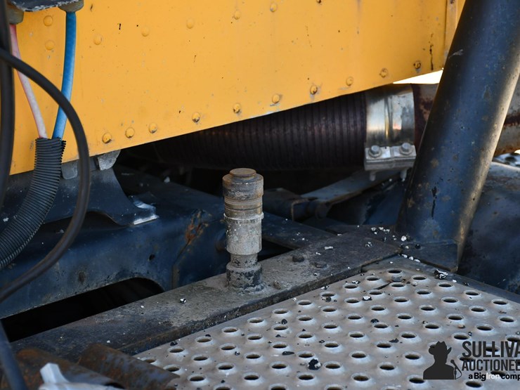 international-9100-image-18