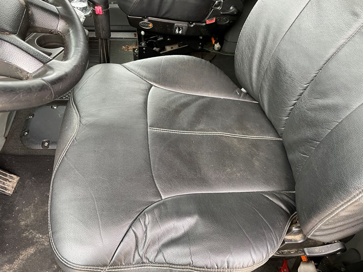 kenworth-t680-image-49