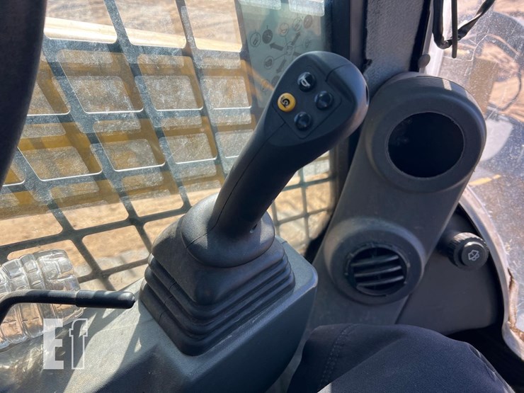 caterpillar-299d3-xe-image-30