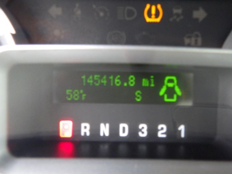 2011-ford-expedition-image-13