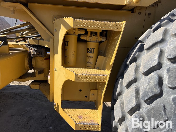 caterpillar-cs-563e-image-11