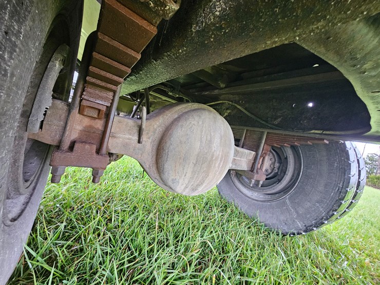 international-durastar-4400-image-72