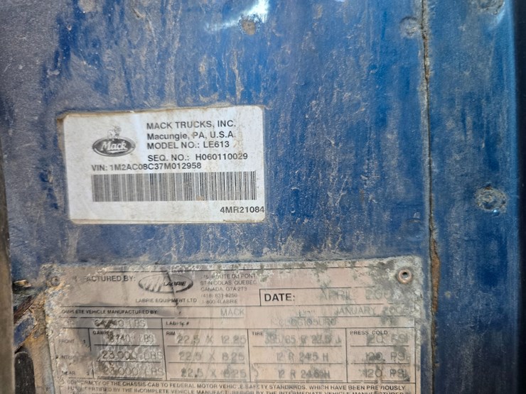 2007-mack-le613-image-64