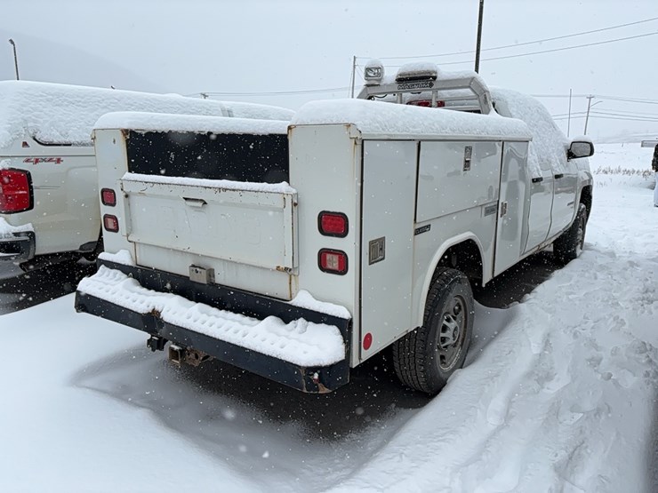 2017-chevrolet-2500hd-image-6
