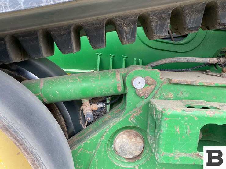 2004-joh-deere-9320t-tractor-image-30