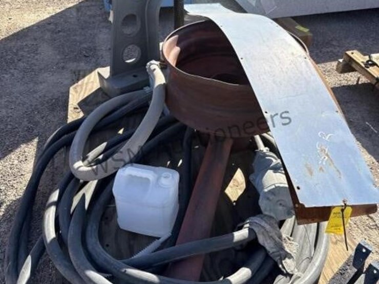 pallet-of-misc-image-5