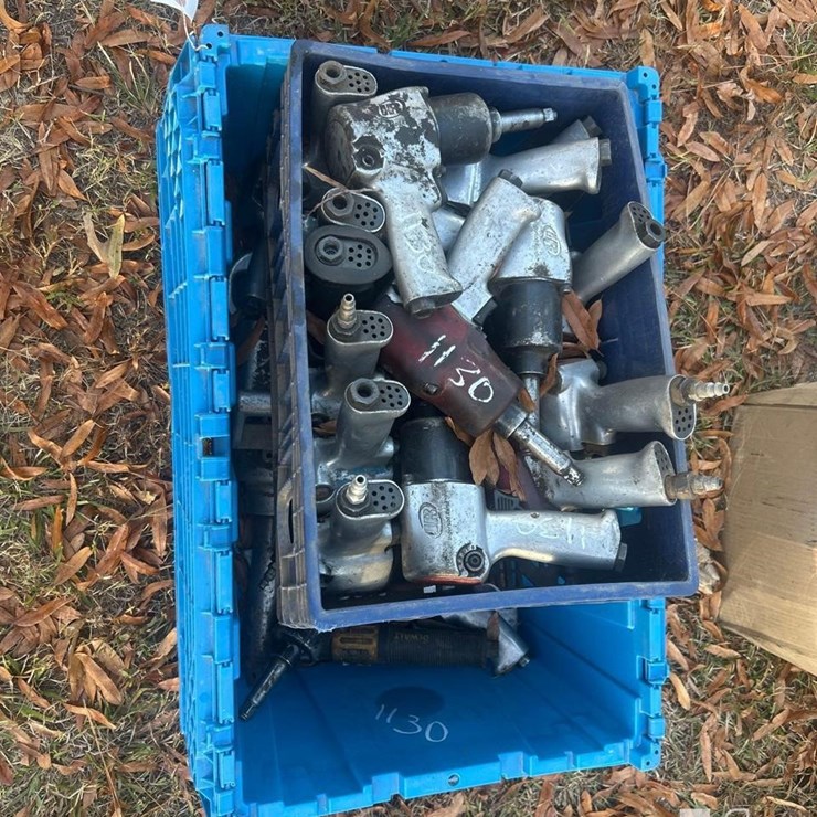 LOT OF AIR GUNS & HAND TOOLS