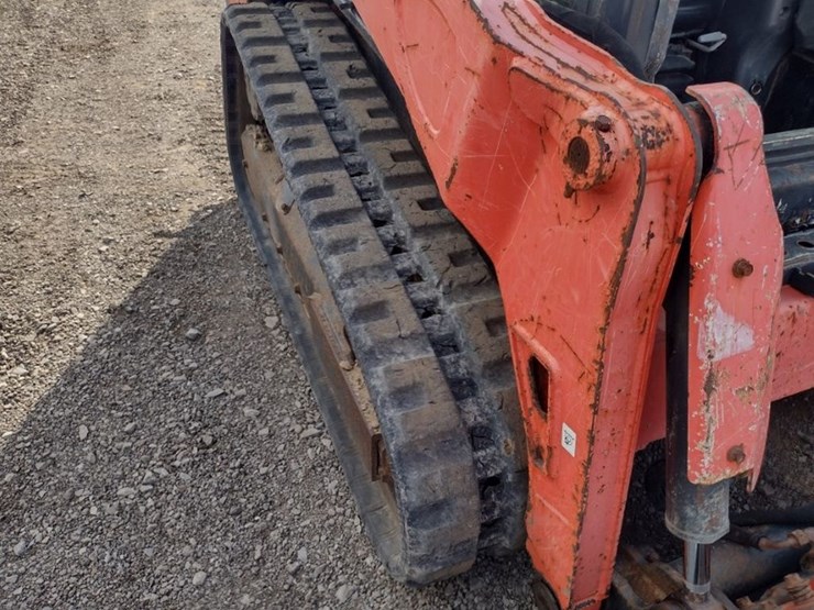 kubota-svl65-image-33