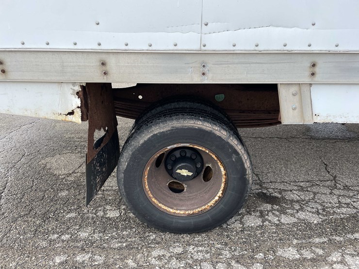 chevrolet-express-3500-image-23