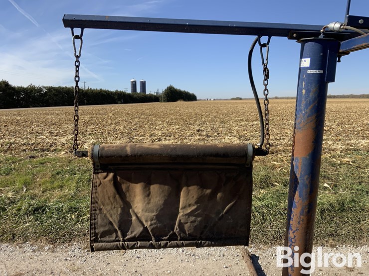 lewis-cattle-oiler-image-9