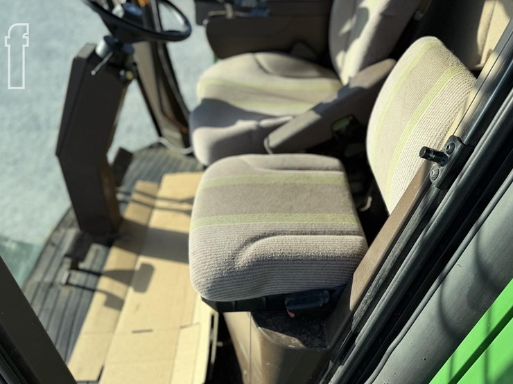 john-deere-9570-sts-image-50