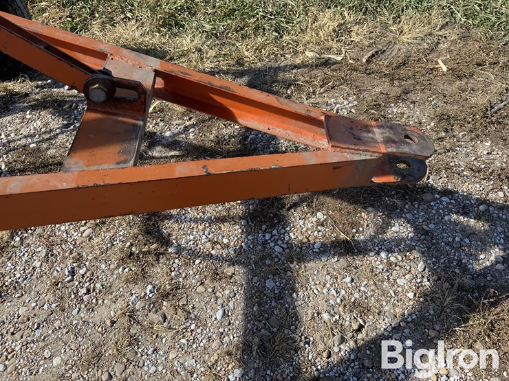 a&l-2010-hay-fluffer-image-10