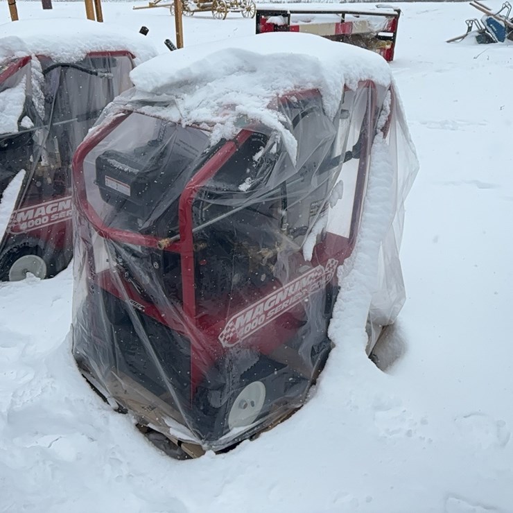 NEW EASY KLEEN MAGNUM GOLD PRESSURE WASHER