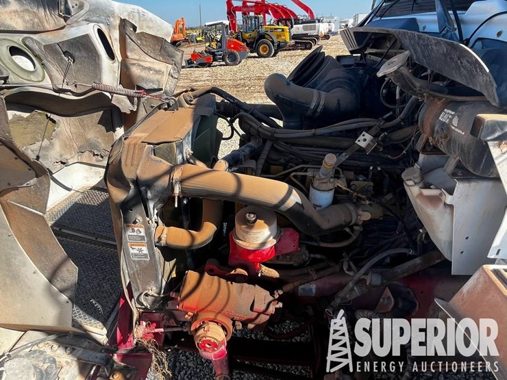 kenworth-t300-image-8