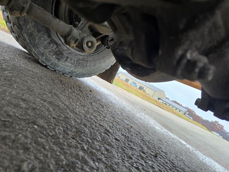 2020-peterbilt-567-image-117