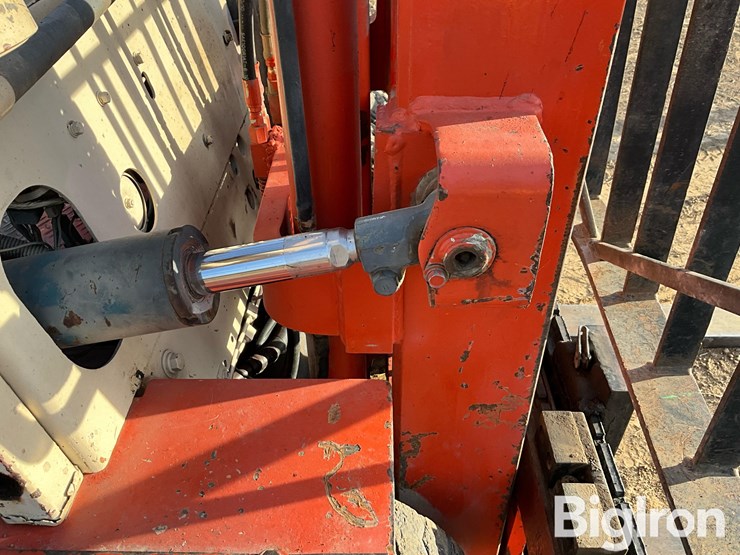 nissan-80-rough-terrain-forklift-image-15