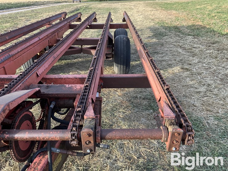 hesston-60a-stack-mover-image-13