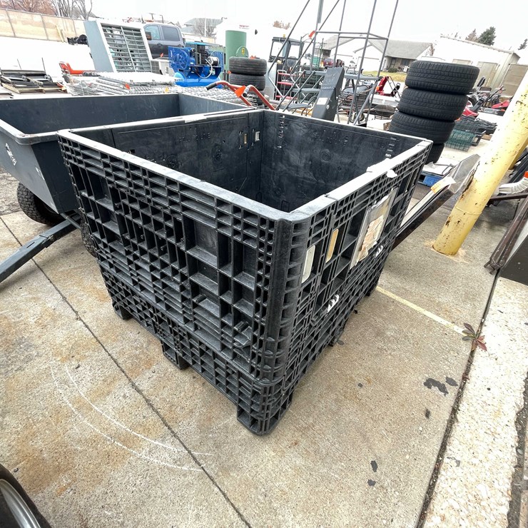 #6101 • Black Plastic Folding Pallet Bin (Door 04)