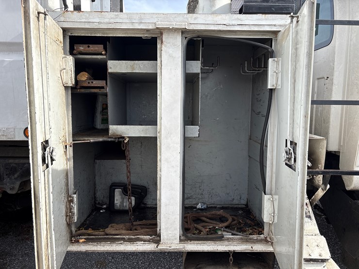 gmc-topkick-c7500-image-9