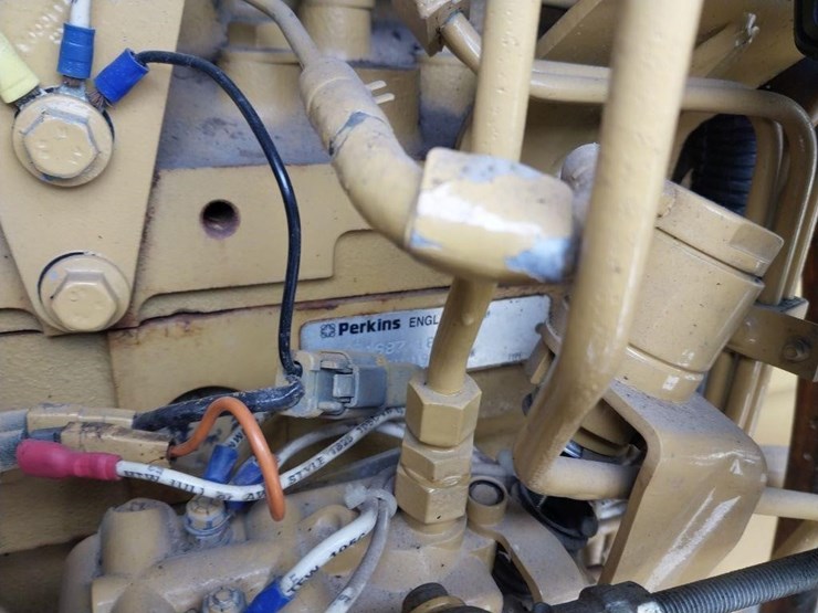 caterpillar-xq75-image-7