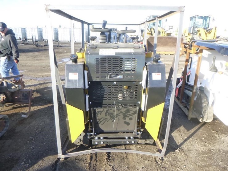 2025-cfg-ktt-(a)27-skid-steer-track-loader-image-6