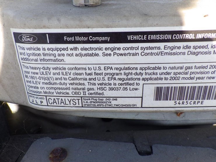 2002-ford-econoline-350-image-12