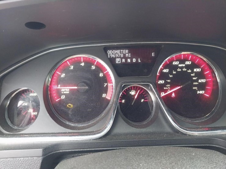 2013-gmc-acadia-image-10