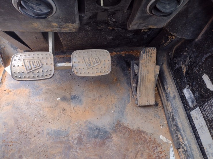 jcb-507-42-image-11