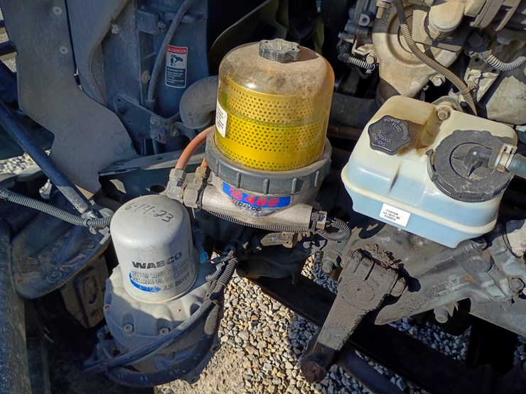 freightliner-cascadia-125-image-20