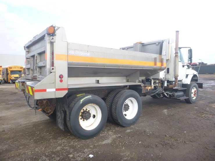 international-7600-image-3