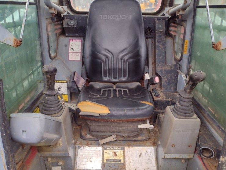 takeuchi-tl140-image-10