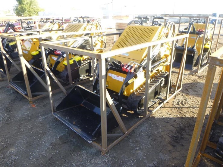 2025-agt-mx-mrt14-skid-steer-track-loader-image-1