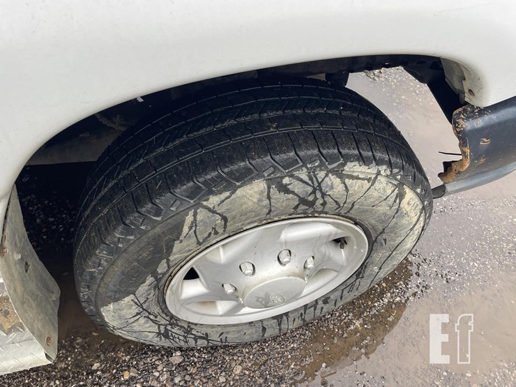 2008-ford-e150-image-21