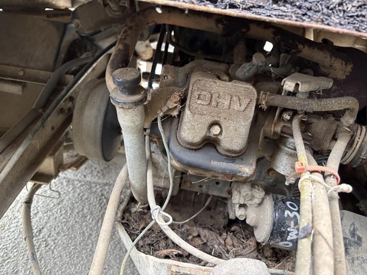 2012-club-car-turf-2-image-18