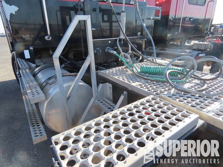 2015-western-star-4900-image-5