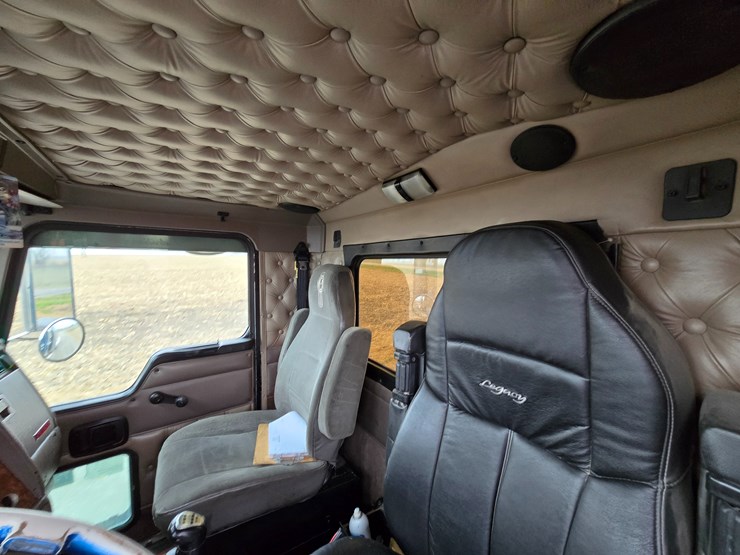 kenworth-t800-image-59