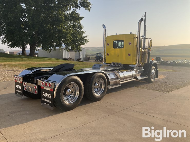 kenworth-w900-image-5