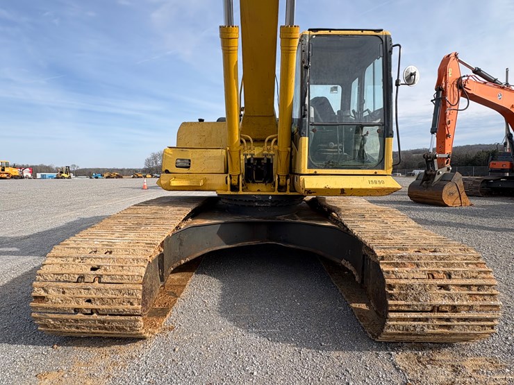 komatsu-pc220-lc-7l-image-16