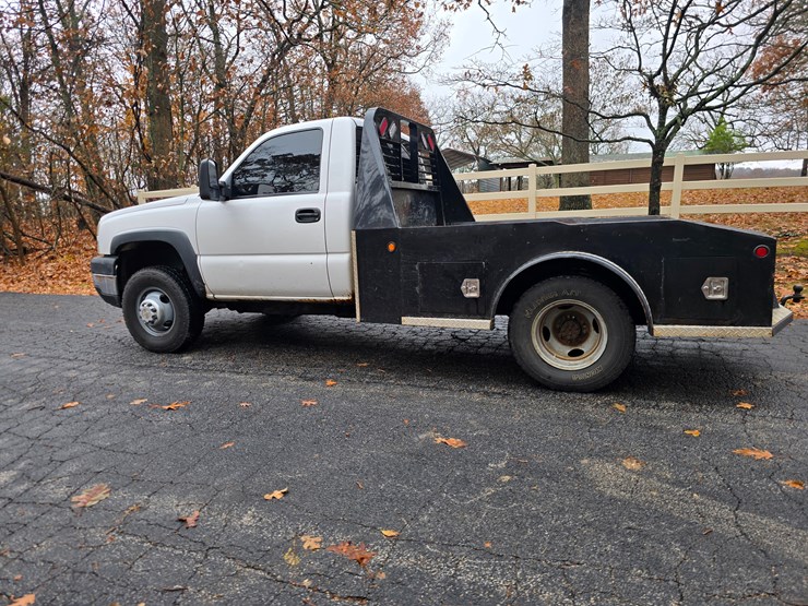 chevrolet-silverado-3500-image-9