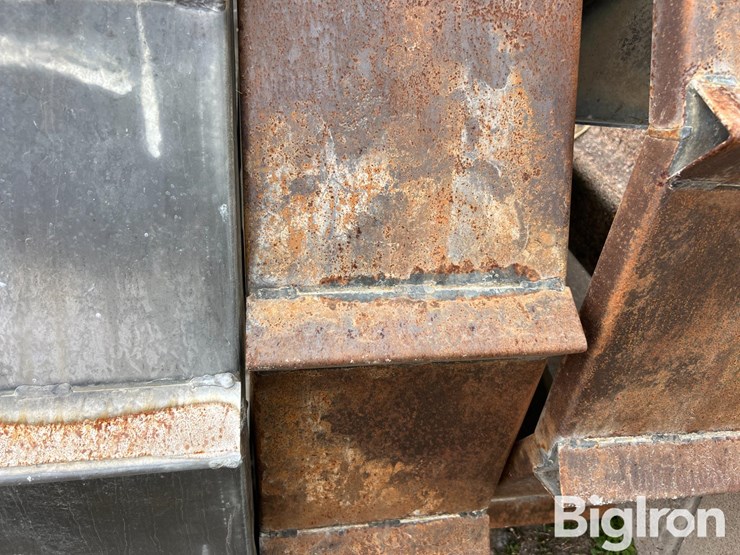 bb-metal-works-steel-tread-pivot-wheels-image-7