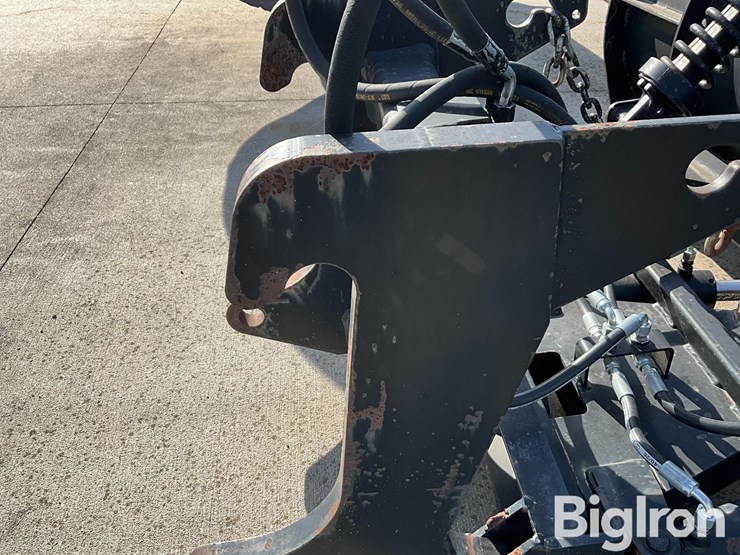 caterpillar-10-image-10