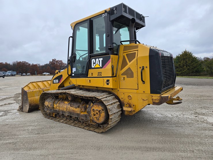 caterpillar-953d-image-18