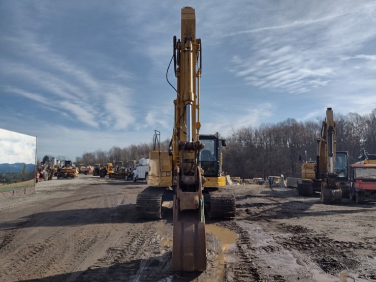 caterpillar-321c-image-2