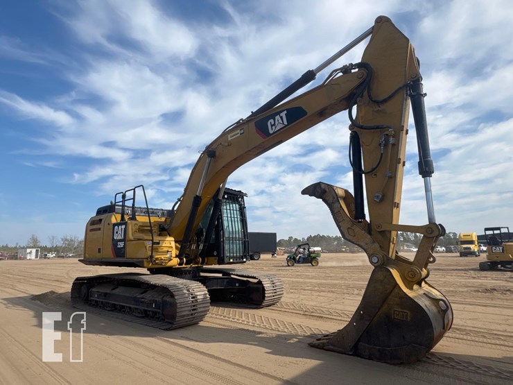2019-caterpillar-326fl-image-4
