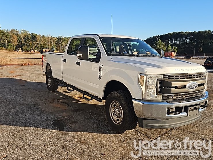 ford-f350-xl-image-6