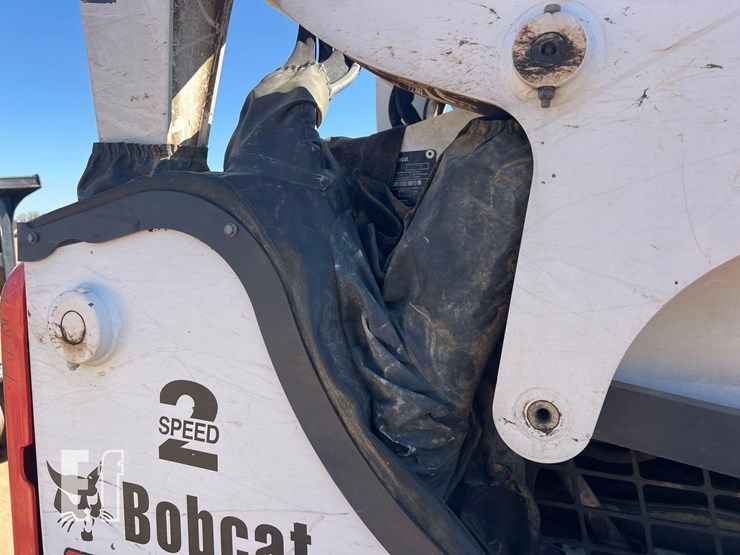 bobcat-t770-image-15